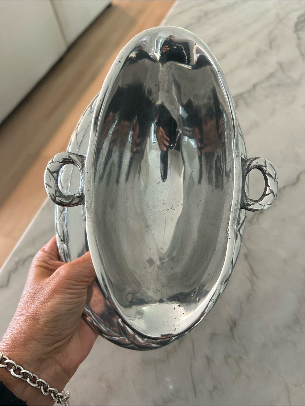 Polished Silver-Tone plated gravy or dressing bowl with Handles attached plate